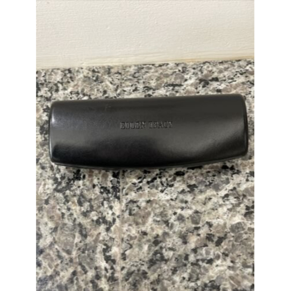 Ellen Tracy Glasses Case Black Hard Shell Red Interior - Picture 1 of 12